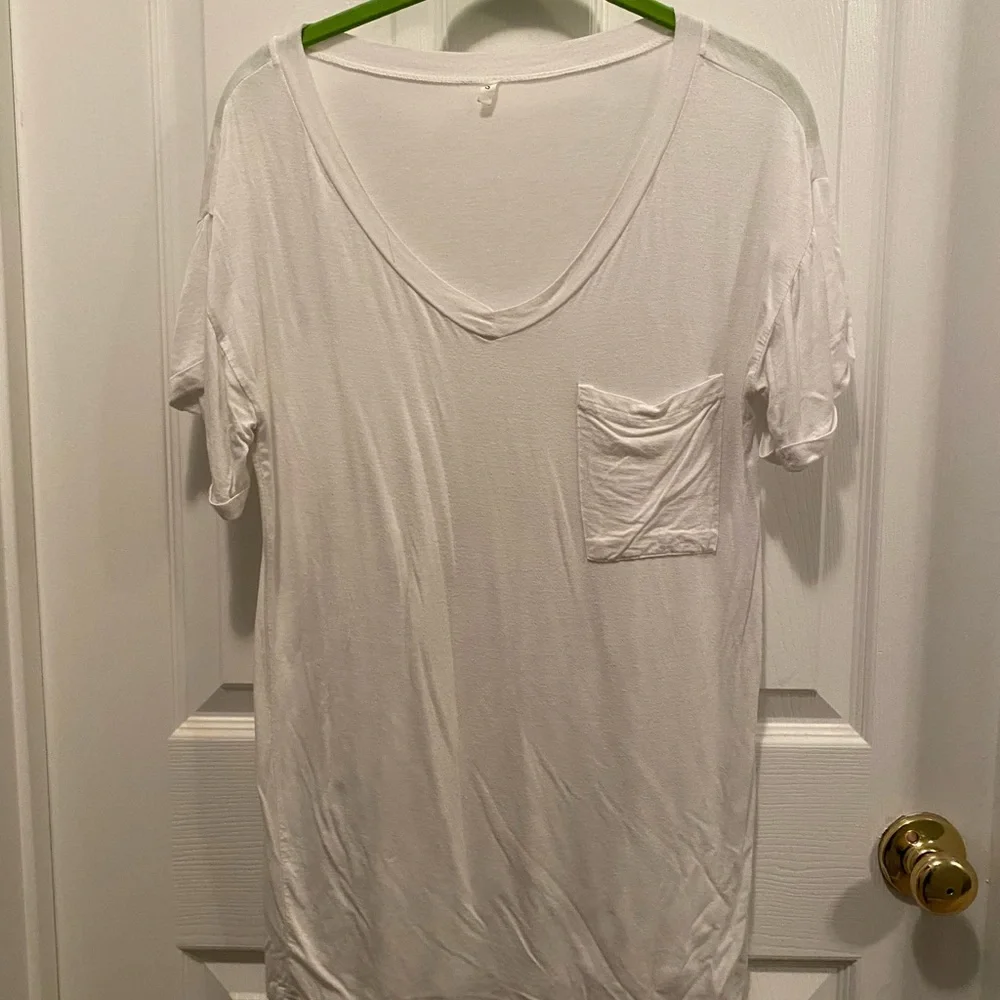 White Tee - Picture 1 of 2